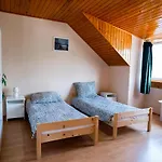 Tenisz Vendeghaz 아파트