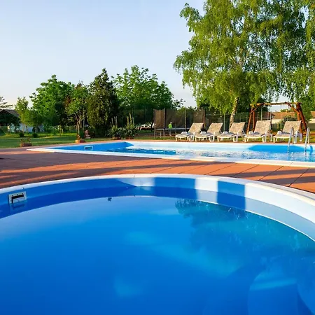 Apartment Tenisz Vendeghaz